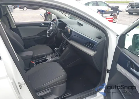 2024 Volkswagen Taos 1.5T Se from USA, damaged, VIN 3VVEX7B26RM128537